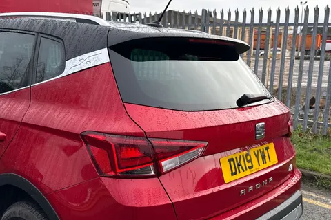 DK19YWT SEAT Arona 1.6 TDI FR Euro 6 (s/s) 5dr Thumbnail #8