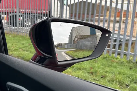 DK19YWT SEAT Arona 1.6 TDI FR Euro 6 (s/s) 5dr Thumbnail #21