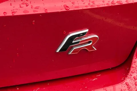 DK19YWT SEAT Arona 1.6 TDI FR Euro 6 (s/s) 5dr Thumbnail #31