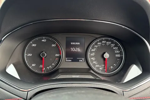 DK19YWT SEAT Arona 1.6 TDI FR Euro 6 (s/s) 5dr Thumbnail #38