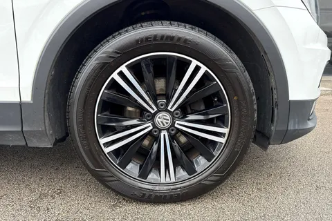 PE67WOD Volkswagen Tiguan 1.4 TSI SE Euro 6 (s/s) 5dr Thumbnail #11