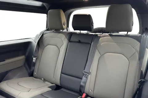 DP75UWN Land Rover Defender 90 3.0 D250 90 S 3dr Thumbnail #5