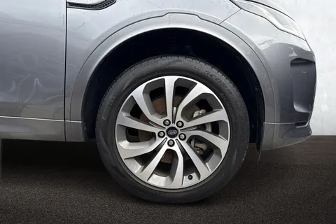 DX71LJC Land Rover Discovery Sport 2.0 D200 R-Dynamic HSE 5dr Thumbnail #9