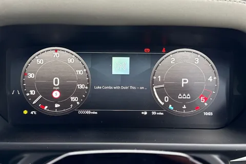 DP75UWN Land Rover Defender 90 3.0 D250 90 S 3dr Thumbnail #18