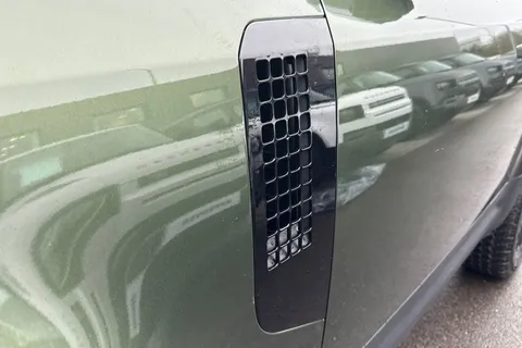 DP75UWN Land Rover Defender 90 3.0 D250 90 S 3dr Thumbnail #29