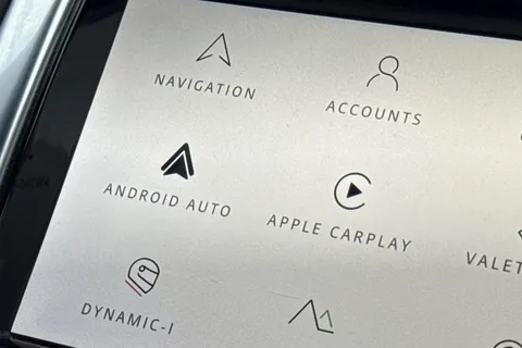 37 of 50 for Land Rover Discovery Sport 2.0 D200 R-Dynamic HSE 5dr