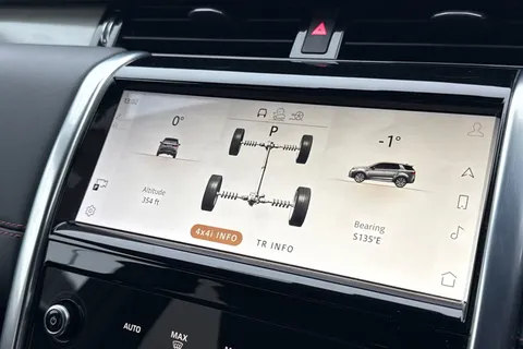 42 of 50 for Land Rover Discovery Sport 2.0 D200 R-Dynamic HSE 5dr