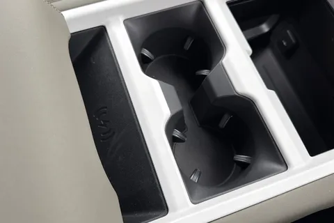 DP75UWN Land Rover Defender 90 3.0 D250 90 S 3dr Thumbnail #45