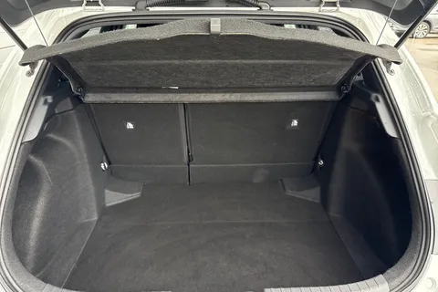 DG21KUD Toyota Corolla 1.8 VVT-h GR SPORT CVT Euro 6 (s/s) 5dr Thumbnail #8