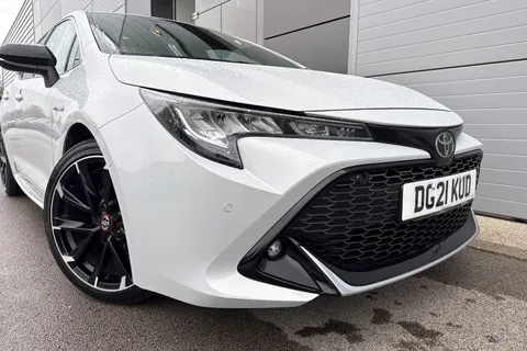 DG21KUD Toyota Corolla 1.8 VVT-h GR SPORT CVT Euro 6 (s/s) 5dr Thumbnail #10