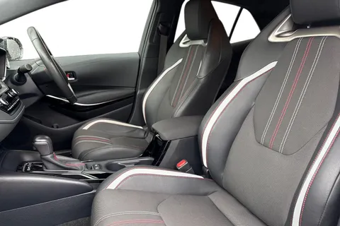 DG21KUD Toyota Corolla 1.8 VVT-h GR SPORT CVT Euro 6 (s/s) 5dr Thumbnail #17