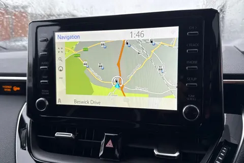 DG21KUD Toyota Corolla 1.8 VVT-h GR SPORT CVT Euro 6 (s/s) 5dr Thumbnail #18