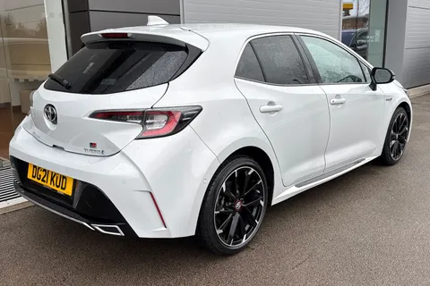 DG21KUD Toyota Corolla 1.8 VVT-h GR SPORT CVT Euro 6 (s/s) 5dr Thumbnail #30