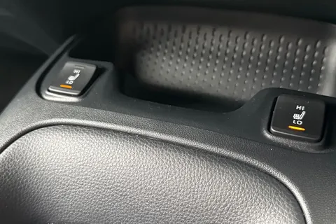 DG21KUD Toyota Corolla 1.8 VVT-h GR SPORT CVT Euro 6 (s/s) 5dr Thumbnail #56