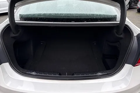 MC66WYS BMW 3 Series 2.0 320i Sport Auto Euro 6 (s/s) 4dr Thumbnail #8