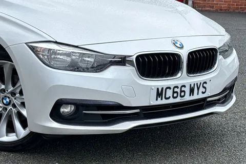 MC66WYS BMW 3 Series 2.0 320i Sport Auto Euro 6 (s/s) 4dr Thumbnail #10