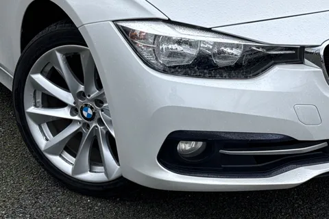 MC66WYS BMW 3 Series 2.0 320i Sport Auto Euro 6 (s/s) 4dr Thumbnail #26