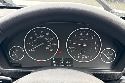 MC66WYS BMW 3 Series 2.0 320i Sport Auto Euro 6 (s/s) 4dr Thumbnail #41