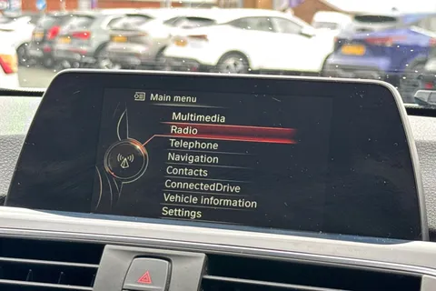 MC66WYS BMW 3 Series 2.0 320i Sport Auto Euro 6 (s/s) 4dr Thumbnail #48