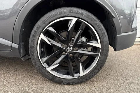 PN23UJS Toyota C-Hr 1.8 VVT-h GR SPORT CVT Euro 6 (s/s) 5dr Thumbnail #14