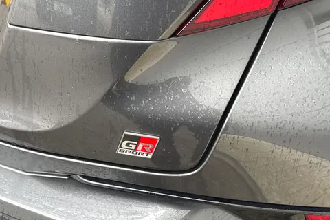 PN23UJS Toyota C-Hr 1.8 VVT-h GR SPORT CVT Euro 6 (s/s) 5dr Thumbnail #37