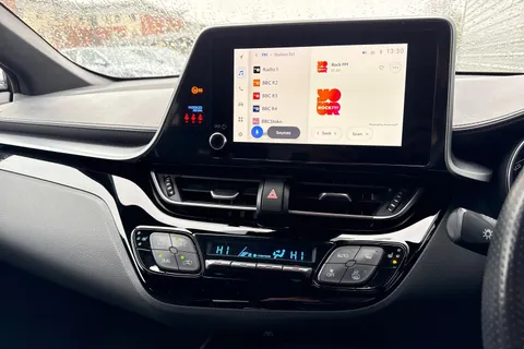 PN23UJS Toyota C-Hr 1.8 VVT-h GR SPORT CVT Euro 6 (s/s) 5dr Thumbnail #42