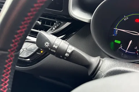 PN23UJS Toyota C-Hr 1.8 VVT-h GR SPORT CVT Euro 6 (s/s) 5dr Thumbnail #54