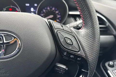 PN23UJS Toyota C-Hr 1.8 VVT-h GR SPORT CVT Euro 6 (s/s) 5dr Thumbnail #55