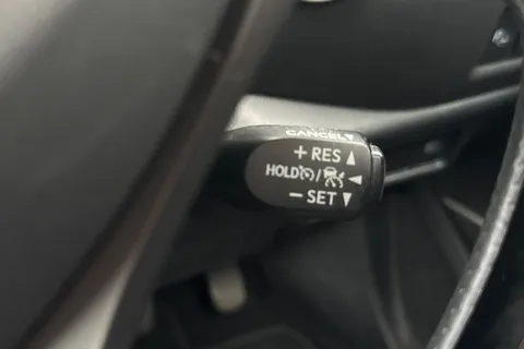 PN23UJS Toyota C-Hr 1.8 VVT-h GR SPORT CVT Euro 6 (s/s) 5dr Thumbnail #58