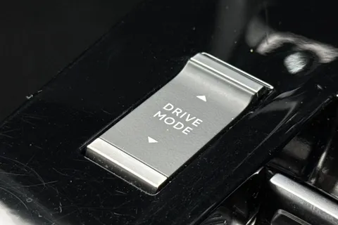 WM71DFK Vauxhall Mokka 1.2 Turbo SRi Premium Auto Euro 6 (s/s) 5dr Thumbnail #42