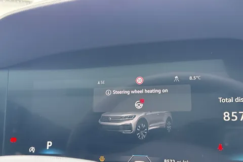 AO75EFU Volkswagen Touareg 3.0 V6 TDI 4Motion 286 Black Edition 5dr Tip Auto | Air Suspension | Towbar Thumbnail #27