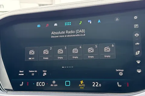 AO75EFU Volkswagen Touareg 3.0 V6 TDI 4Motion 286 Black Edition 5dr Tip Auto | Air Suspension | Towbar Thumbnail #29