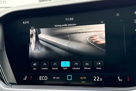 AO75EFU Volkswagen Touareg 3.0 V6 TDI 4Motion 286 Black Edition 5dr Tip Auto | Air Suspension | Towbar Thumbnail #36