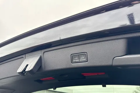 AO75EFU Volkswagen Touareg 3.0 V6 TDI 4Motion 286 Black Edition 5dr Tip Auto | Air Suspension | Towbar Thumbnail #49