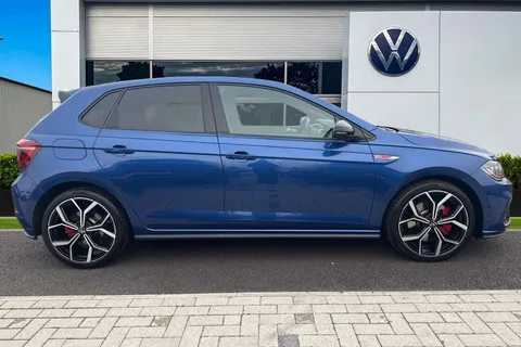 CL23ONJ Volkswagen Polo 2.0 TSI GTI 5dr DSG **PAN ROOF + 18' FARO ALLOYS** Thumbnail #3