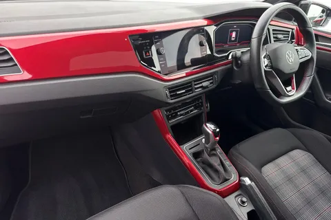 CL23ONJ Volkswagen Polo 2.0 TSI GTI 5dr DSG **PAN ROOF + 18' FARO ALLOYS** Thumbnail #8