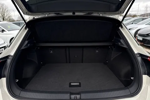 KM25SXK Volkswagen T-Roc 1.5 TSI R-Line 5dr DSG Thumbnail #7