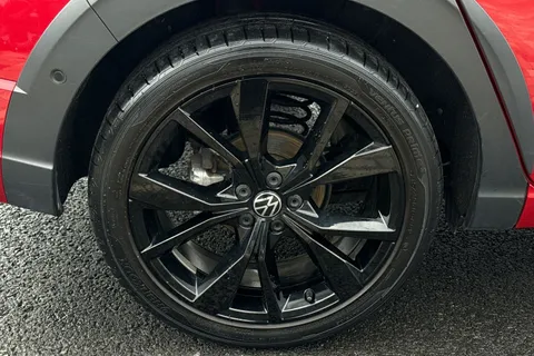 MK23NTA Volkswagen Taigo 1.0 TSI 110 R-Line 5dr DSG **PAN ROOF, BLACK DESIGN PACK, HEATED SEATS** Thumbnail #11