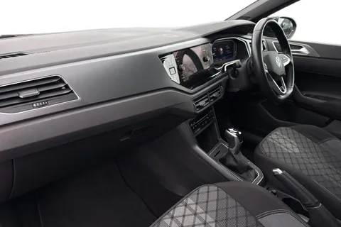 MK23NTA Volkswagen Taigo 1.0 TSI 110 R-Line 5dr DSG **PAN ROOF, BLACK DESIGN PACK, HEATED SEATS** Thumbnail #16