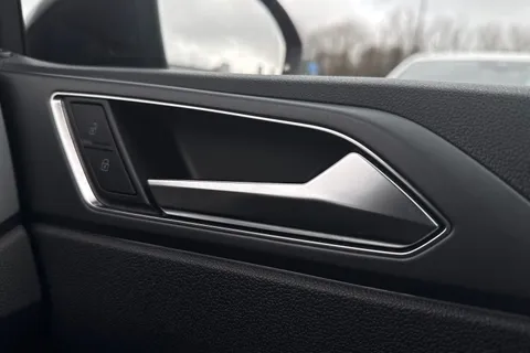 MK23NTA Volkswagen Taigo 1.0 TSI 110 R-Line 5dr DSG **PAN ROOF, BLACK DESIGN PACK, HEATED SEATS** Thumbnail #22