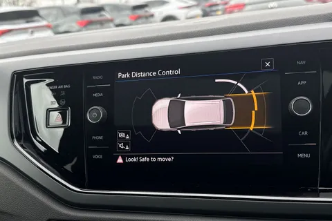 MK23NTA Volkswagen Taigo 1.0 TSI 110 R-Line 5dr DSG **PAN ROOF, BLACK DESIGN PACK, HEATED SEATS** Thumbnail #38