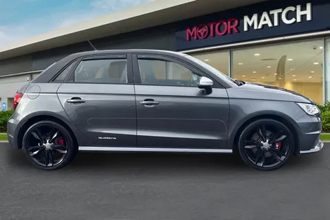 AJ16WSO Audi S1 2.0 TFSI Sportback quattro Euro 6 (s/s) 5dr Thumbnail #4