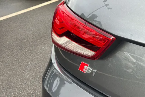 AJ16WSO Audi S1 2.0 TFSI Sportback quattro Euro 6 (s/s) 5dr Thumbnail #27