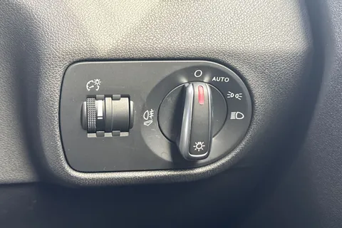 AJ16WSO Audi S1 2.0 TFSI Sportback quattro Euro 6 (s/s) 5dr Thumbnail #32