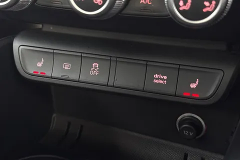 AJ16WSO Audi S1 2.0 TFSI Sportback quattro Euro 6 (s/s) 5dr Thumbnail #43