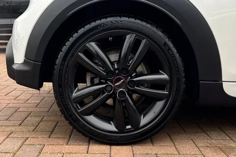 BP21ZVC Mini Hatch 2.0 Cooper S Sport Steptronic Euro 6 (s/s) 3dr Thumbnail #10