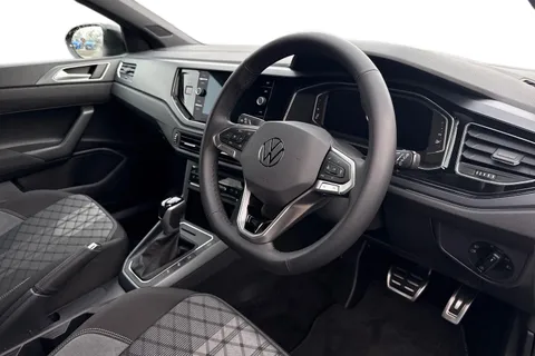 DC25WUK Volkswagen Taigo 1.5 TSI 150 Black Edition **REVERSING CAMERA + SPACE SAVER** Thumbnail #15