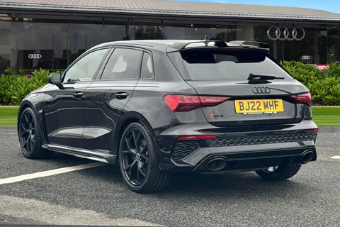 2 of 57 for Audi RS 3 RS 3 Sportback Carbon Black 400 PS S tronic