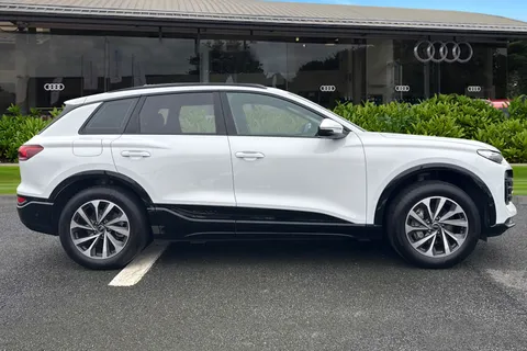 RE74SNX Audi Q6 E-Tron Q6 SUV Sport e-tron performance  225,00 kW Thumbnail #4