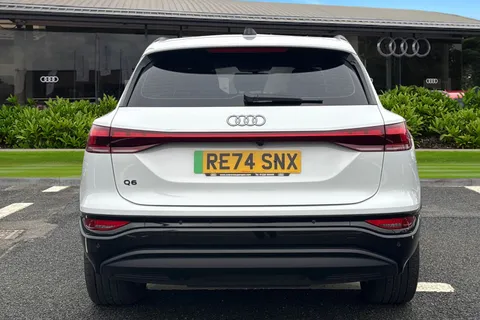 RE74SNX Audi Q6 E-Tron Q6 SUV Sport e-tron performance  225,00 kW Thumbnail #5